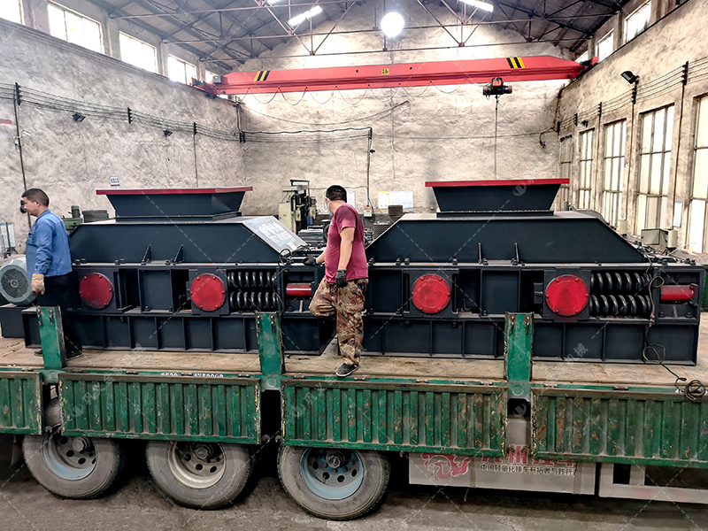 傳統(tǒng)破碎生產(chǎn)線為何要加裝對輥破碎機作為終破設(shè)備？