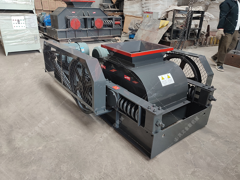 高碳硅鐵特別脆？防過粉碎雙齒輥有何特殊設計？